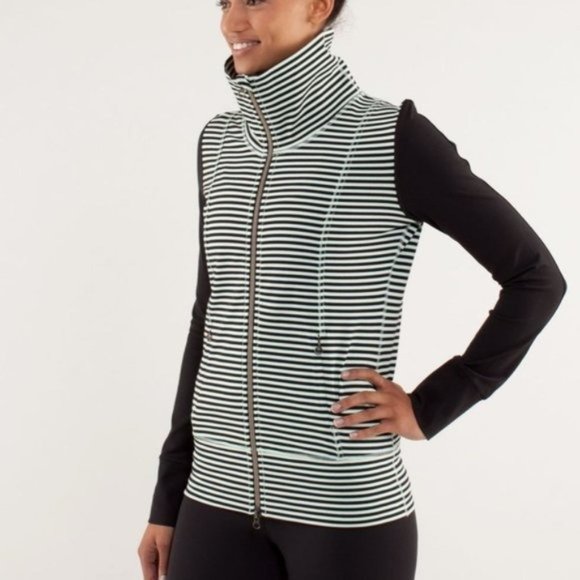 lululemon athletica Jackets & Blazers - Lululemon Jacket